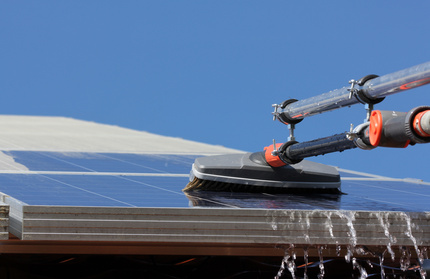 Photovoltaik Reinigung in Bern bei Arag AG
